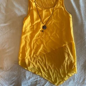 IZ Byer Women’s Top Small